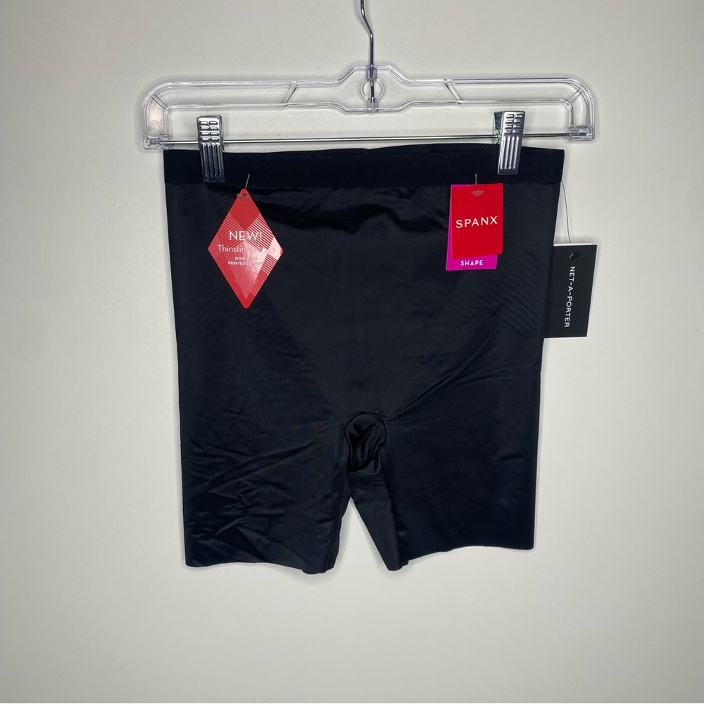 NWT SPANX Thinstincts 2.0 Short